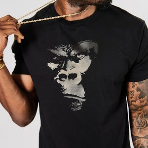 Gorilla Face T-shirt | T-shirt i ekologisk bomull | Minimalistisk silverryggsgrafik