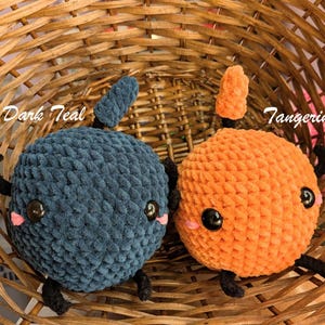 Crochet Junimo inspiré de Stardew Valley | Peluche Jumbo faite main | Beaucoup de couleurs disponibles !! image 17