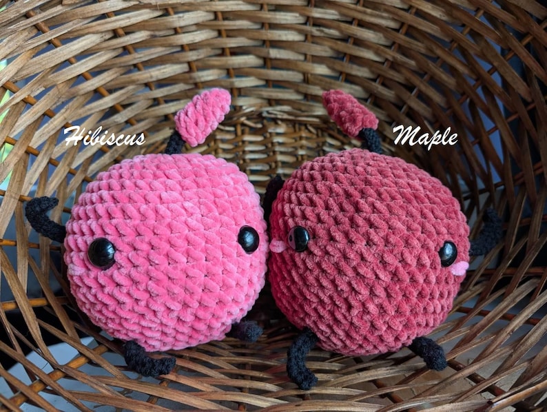 Crochet Junimo inspiré de Stardew Valley | Peluche Jumbo faite main | Beaucoup de couleurs disponibles !! image 10