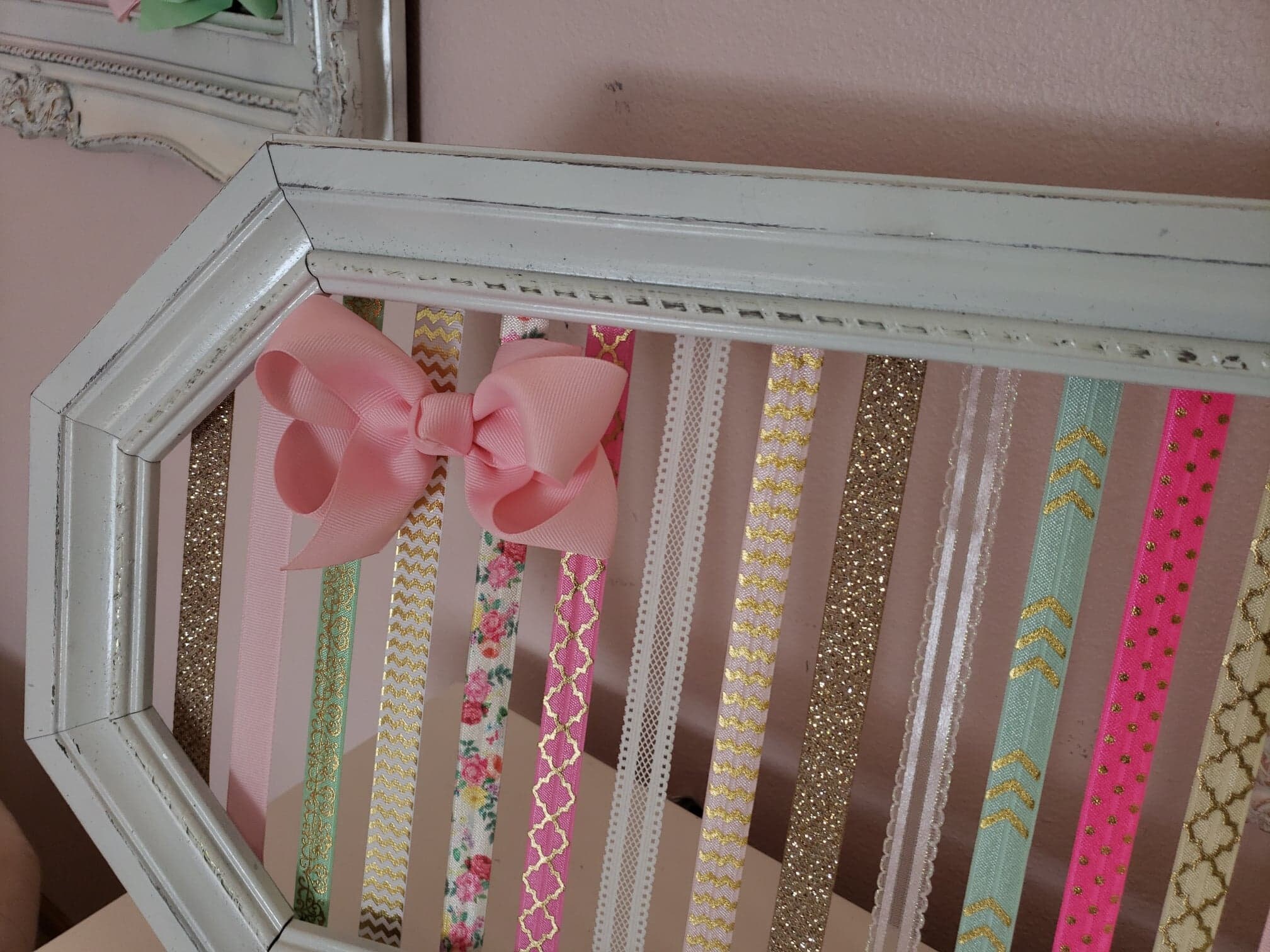 newborn headband holder
