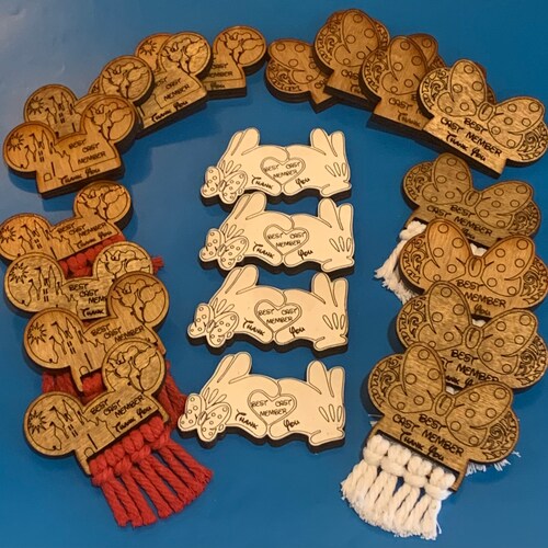 Cast Member Thank You token-hug Appreciation Gift