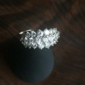Size 8 Vintage Silver CZ Stone Ring| Statement Ring| Wedding Band| Anniversary Gifts| Vintage Cubic Zirconium Jewelry| OOAK| Bold Rings