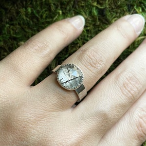 Ring van toermalijnkwartsmaat 7,5 in sterlingzilver| Unieke statementring| Cadeaus voor iedereen| Uitdagende dikke band| Zilveren sieraden|Toermalt