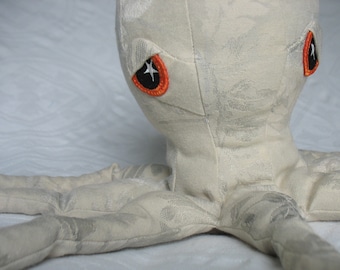 Octopus stuffie