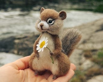 Needle felted chipmunk , Needle felted animals, Realistic felted chipmunk, Miniature animal, Home decor, Soft sculpture, Natural toys, Gift