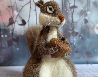 Needle felted chipmunk , Needle felted animals, Realistic felted chipmunk, Miniature animal, Home decor, Soft sculpture, Natural toys, Gift