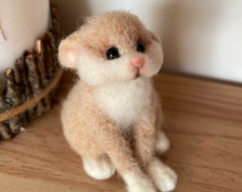 Needle felted Rabbit , Realistic bunny, Needle felted bunny, sculpture of wool, miniature animal, Home decor, soft sculpture, natural toys