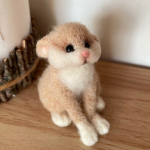 Needle felted Rabbit , Realistic bunny, Needle felted bunny, sculpture of wool, miniature animal, Home decor, soft sculpture, natural toys