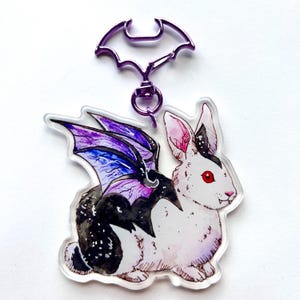 Llavero acrílico de doble cara con forma de conejito vampiro