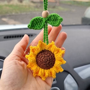 Sunflower car accessories Essential oil car diffuser