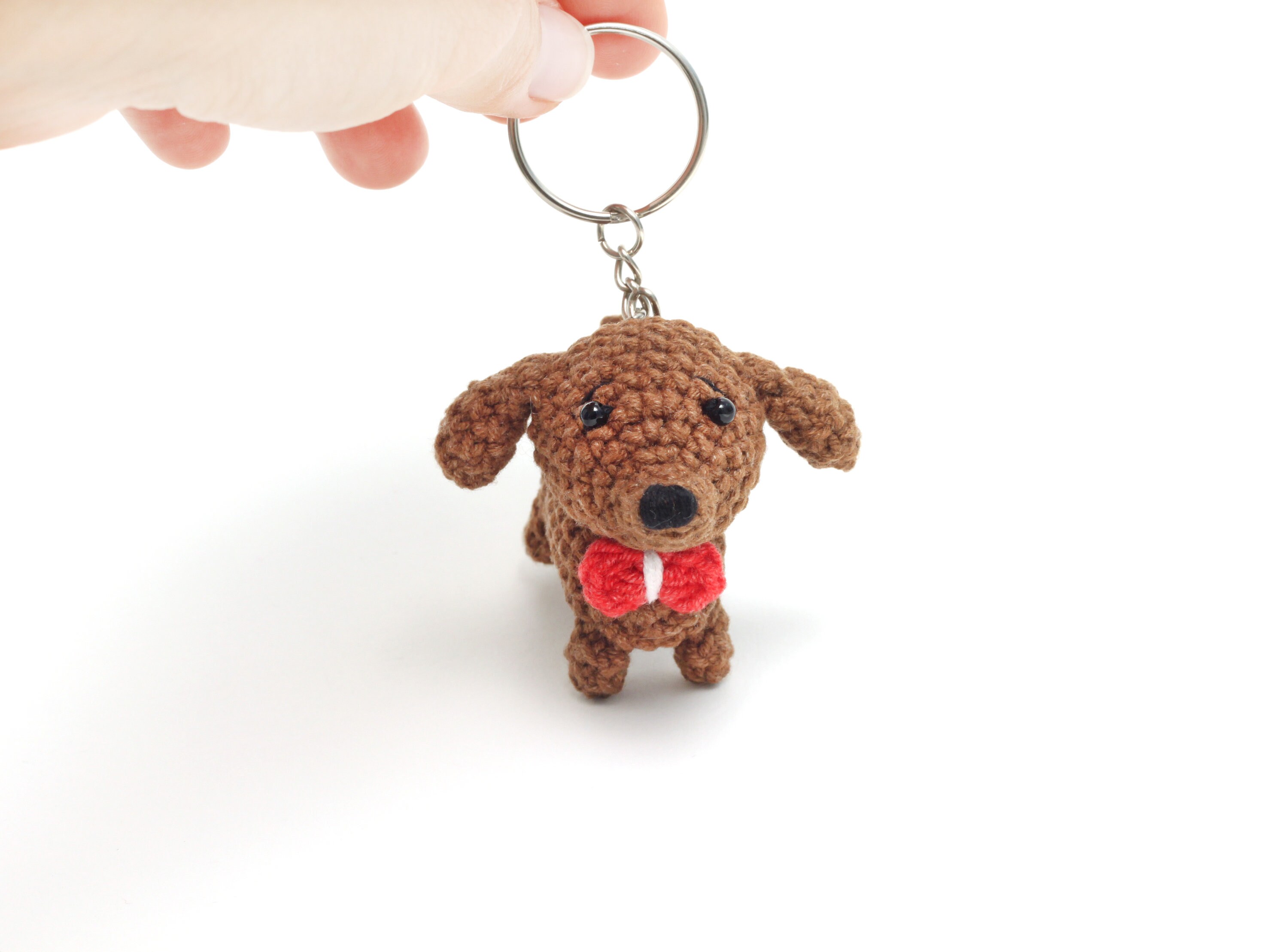 Porte-clés pour chien teckel au crochet -  France