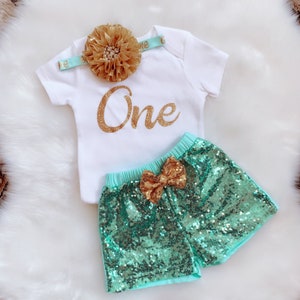 First Birthday outfit -BabyGirl 1st Birthday /Mint Gold Outfit /Sequin Shorts /Birthday Shorts /CakeSmash Outfit