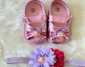 Chaussures bébé fille - Chaussures bébé roses, chaussures d'anniversaire, chaussures de premier anniversaire, premières chaussures, gâteau cassé, accessoire photo