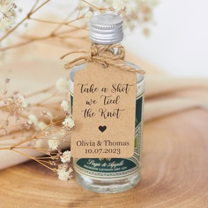 Tome una foto, atamos el nudo, etiquetas de botellas de boda personalizadas, etiqueta de favor de boda para botellas pequeñas, etiquetas Kraft de vieira, etiquetas rústicas