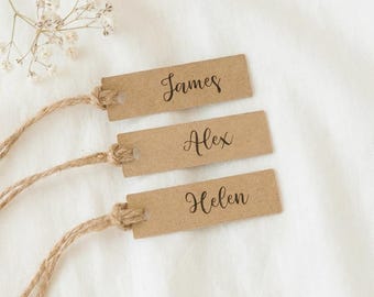 Mini Rechteck Tags, Platzkarte für die Hochzeit, personalisierte Kalligraphie Namensschilder, Kraft Tags, Hen Party Tag, rustikale Tags