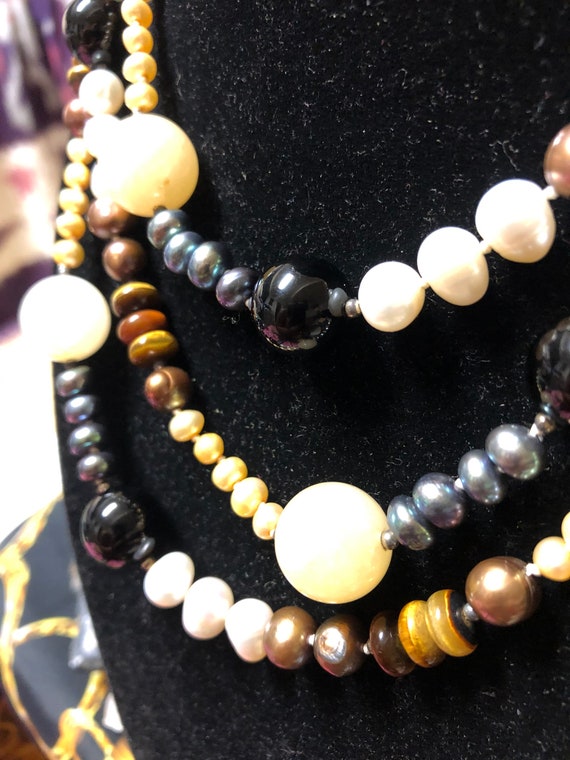 Honey jade and black onyx with tigers eye beads n… - image 6