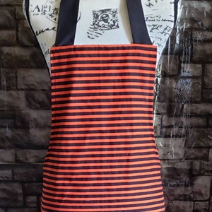 Stripe apron ~ orange apron ~ bib apron ~ Adult apron ~ kitchen apron ~ kitchen gear ~ spooky apron ~ handmade apron ~ cooking apron