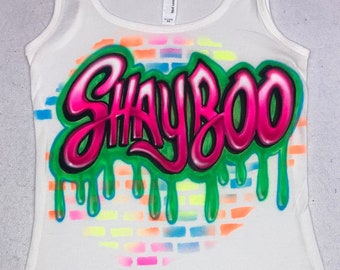 Airbrush T-shirt - Graffiti - Brick Wall - Personalized - Gift - Name