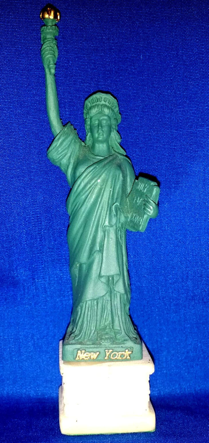 Mint Vintage Mini 5 STATUE OF LIBERTY With Gold Torch/new York see Full