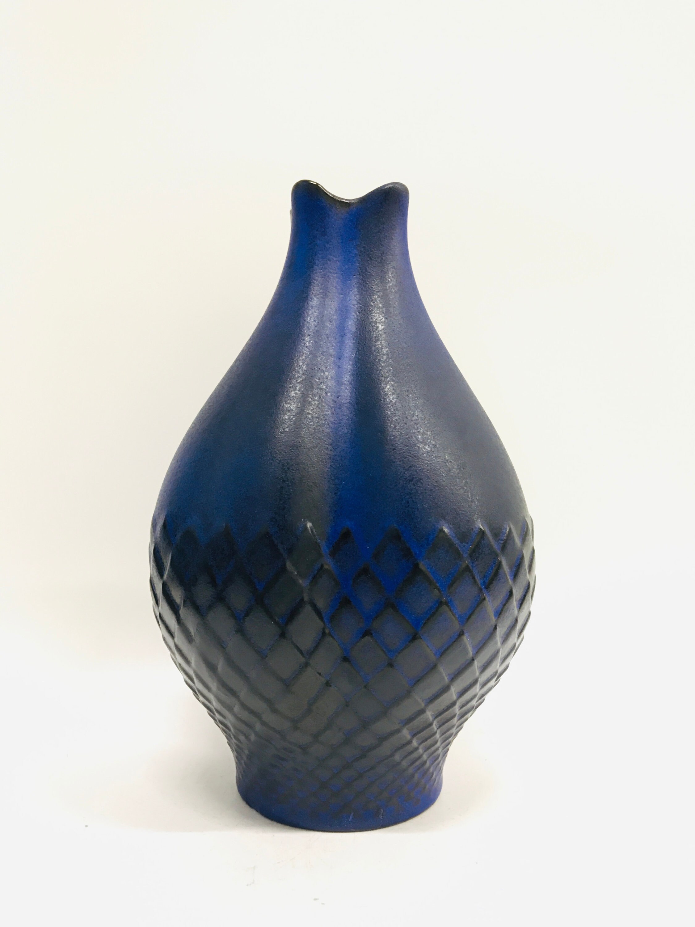 大清乾隆琺瑯彩四季瓜果双耳瓶磁花瓶 景徳鎮 陶磁器 装飾品 現代