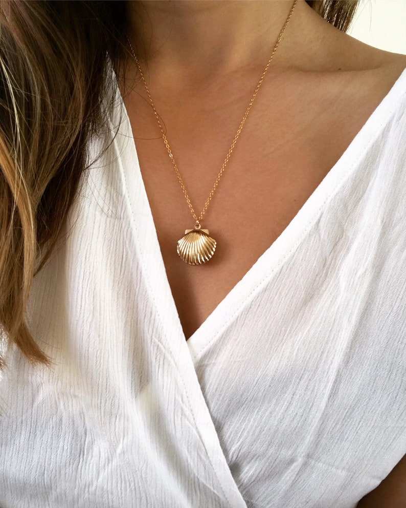 Marina Minimal Delicate Bridesmaids Birthday Valentines Jewellery Scallop Mermaid Seashell Locket on 18k Gold Filled Chain
