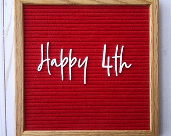 Joyeux 4ème lettres de tableau de script moderne, signe heureux du 4ème, décor de tableau de lettres du 4 juillet, accessoires en feutre, accessoire de tableau de lettres