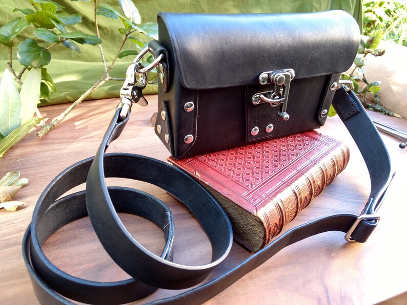 Cute cool edgy small black leather crossbody bag purse stylish Etsy