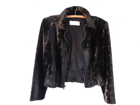 Women’s Vintage Faux Fur Leopard Jacket - image 2