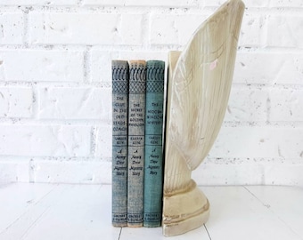 Wood & Plaster Architectural Shell  /  Single Shell Wooden Bookend  /  Carved Sculptural Shell