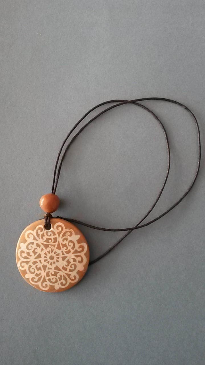 Tobestu Collana placcata oro con croce di zirconia cubica per donne e uomini, ciondolo rotondo di semi di senape di montagna cristiana gioielli YA4785, Adjustable, Ottone, Zirconia cubica