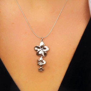 Sterling Silver 925 Matt Satin Finish Graduated Flower Cascading Pendant Necklace