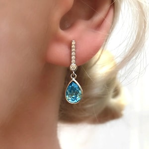 Silver Aquamarine Swarovski Crystal Teardrop Silver Dangle Drop Earrings