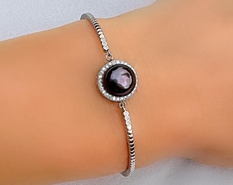 本物のタヒチアンパールブレスレット、繊細なブラックスピネルとタヒチ 