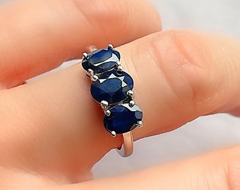 Vintage Samuel Aaron Blue and White Sapphire Oval 3 Stone Ring in
