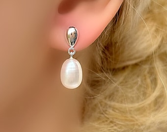 White Pearl AA quality Pear Shaped Teardrop Dangle Drop Silver Earrings