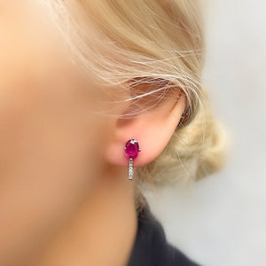 Pendientes de plata con cola de topacio blanco y rubí ovalado genuino imagen 4