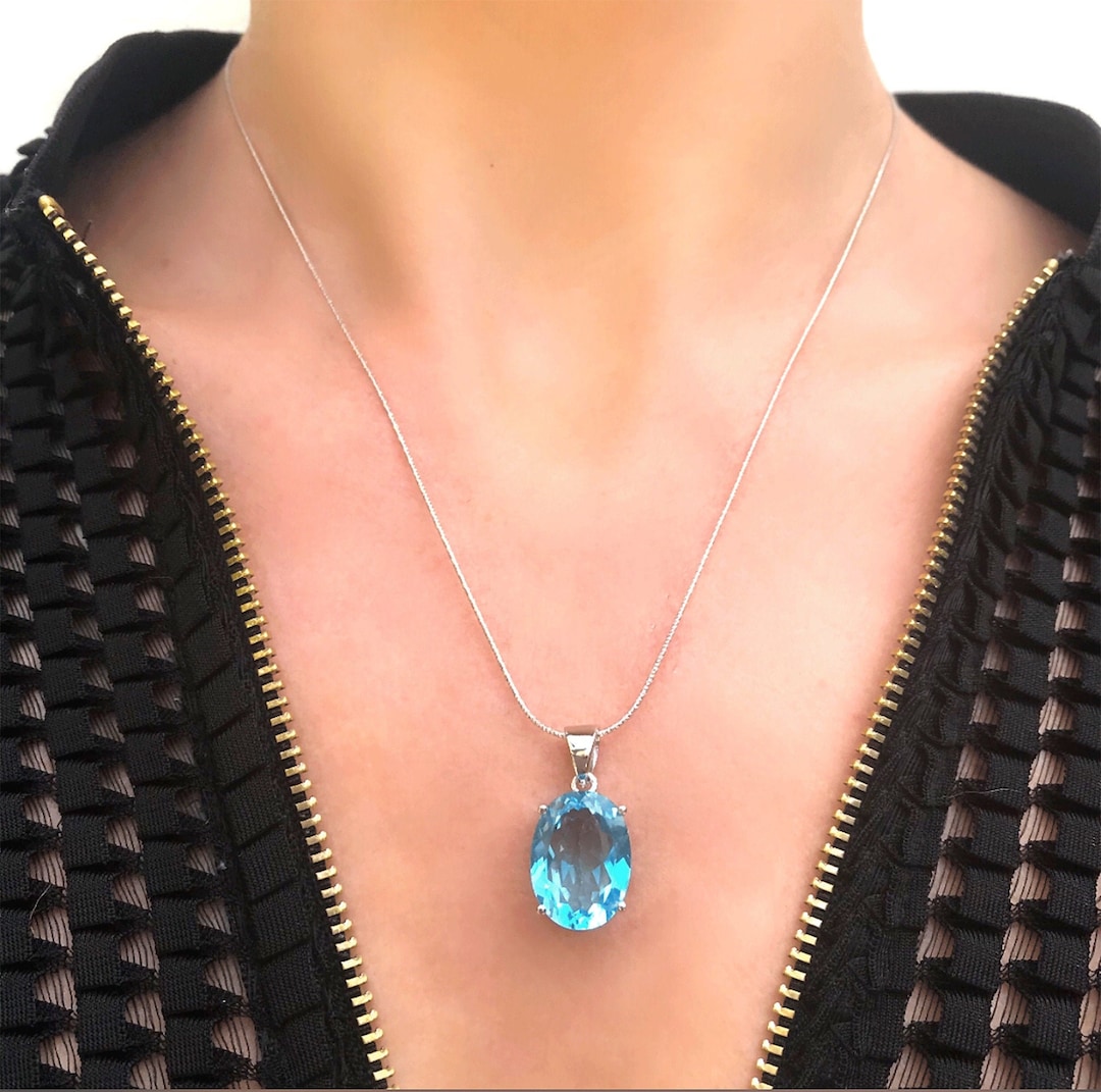 ネックレス・ペンダント Volume Oval Pendant Necklace #5732 CZ Oval Pendant Necklaces – Shan & Co