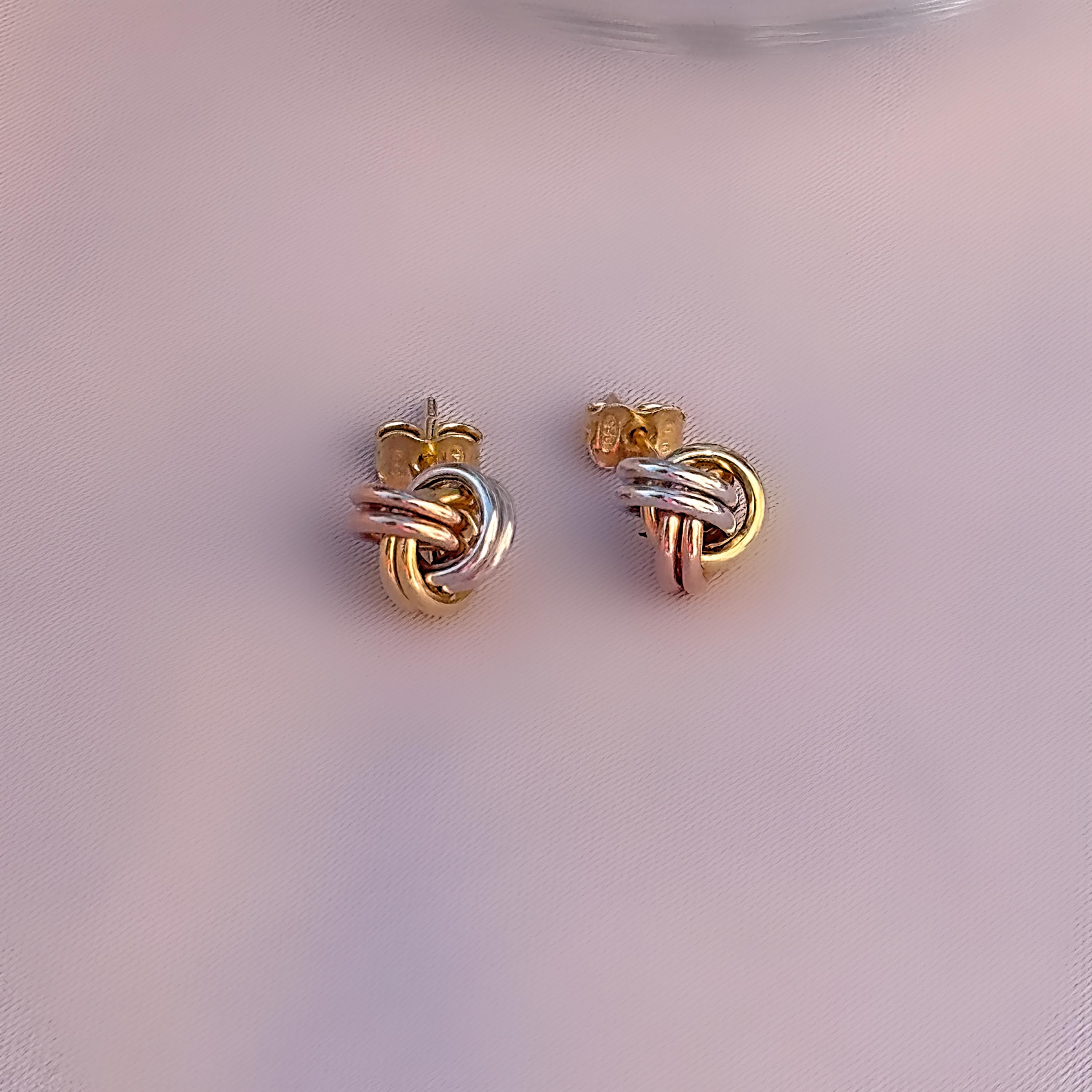ピアス +ENGBROX+ silver925 knot shine earring EBEA24043SV 10_KnotEarring_8000_Gold_01_gr