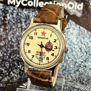 Men&#39;s wristwatch POBEDA, mechanical vintage watch Pobeda