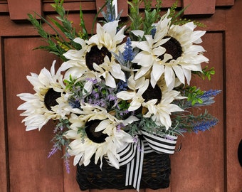 Sunflower Basket for Front Door, Mother's Day Gift Idea, Spring Door Hanger, Sunflower Door Hanger, Summer Front Door Flowers