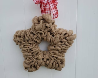 Burlap Star Wreath: Rustic Patriotic Decor