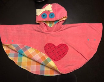Reversible Pink Buttons and Bows Car Seat Poncho size 4T-5T