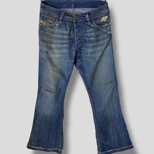 Vintage diesel flared denim pant designer distressed boot cut jeans pant streetwear slim jeans diesel only the brave size W30 made in Italy