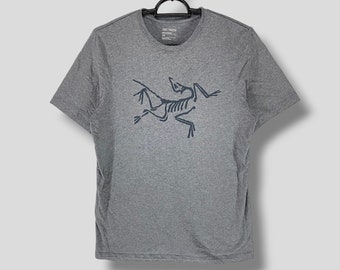 Arc'teryx archaeopteryx big logo t-shirt athletic streetwear outdoor casual outfits fashion gorpcore tee grey Small