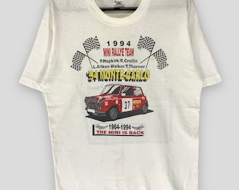 Camiseta vintage del Rally Mini Monte Carlo de los años 90, con un coche de rally coleccionable y costuras simples, camiseta de deportes de motor blanca mediana.
