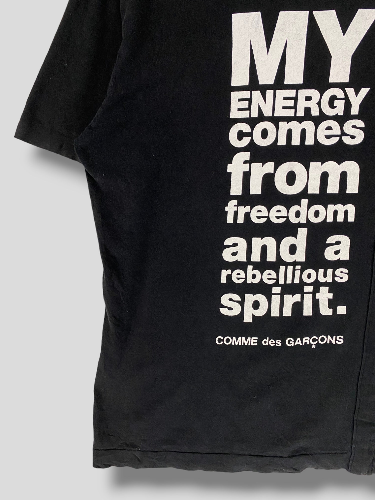 ★良品★コムデギャルソン　自由を着るＴシャツ 自由を着る ロゴ Tシャツ | ブランド古着の買取・委託販売 KLD