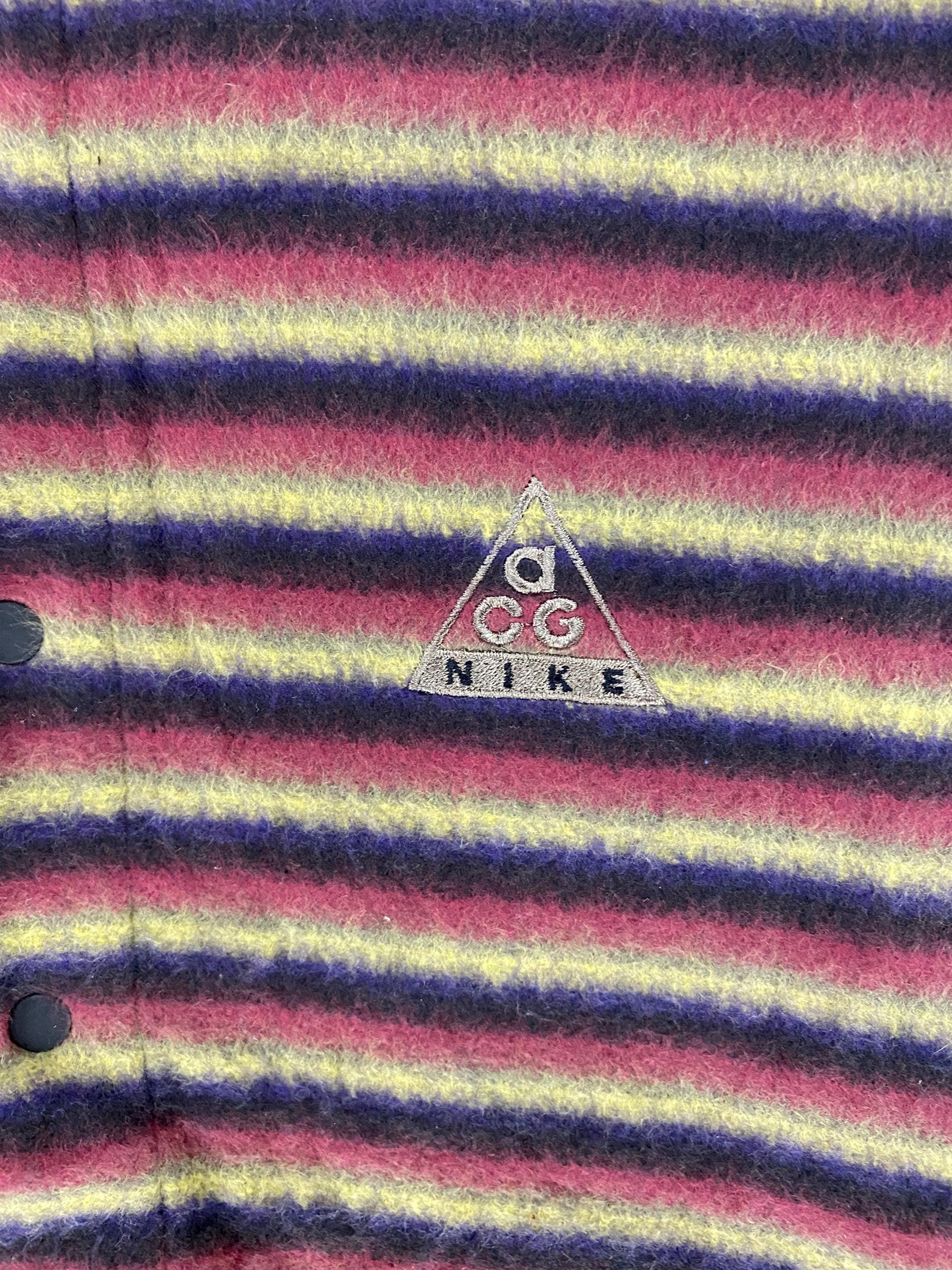 Vintage 90s Nike ACG DEADSTOCK Dog Tag Stripe Snap-t Fleece
