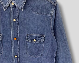 【超美品】45R シンプル　デニムシャツ インディゴ　デザインボタン 超美品】45R シンプル デニムシャツ インディゴ デザインボタン AI