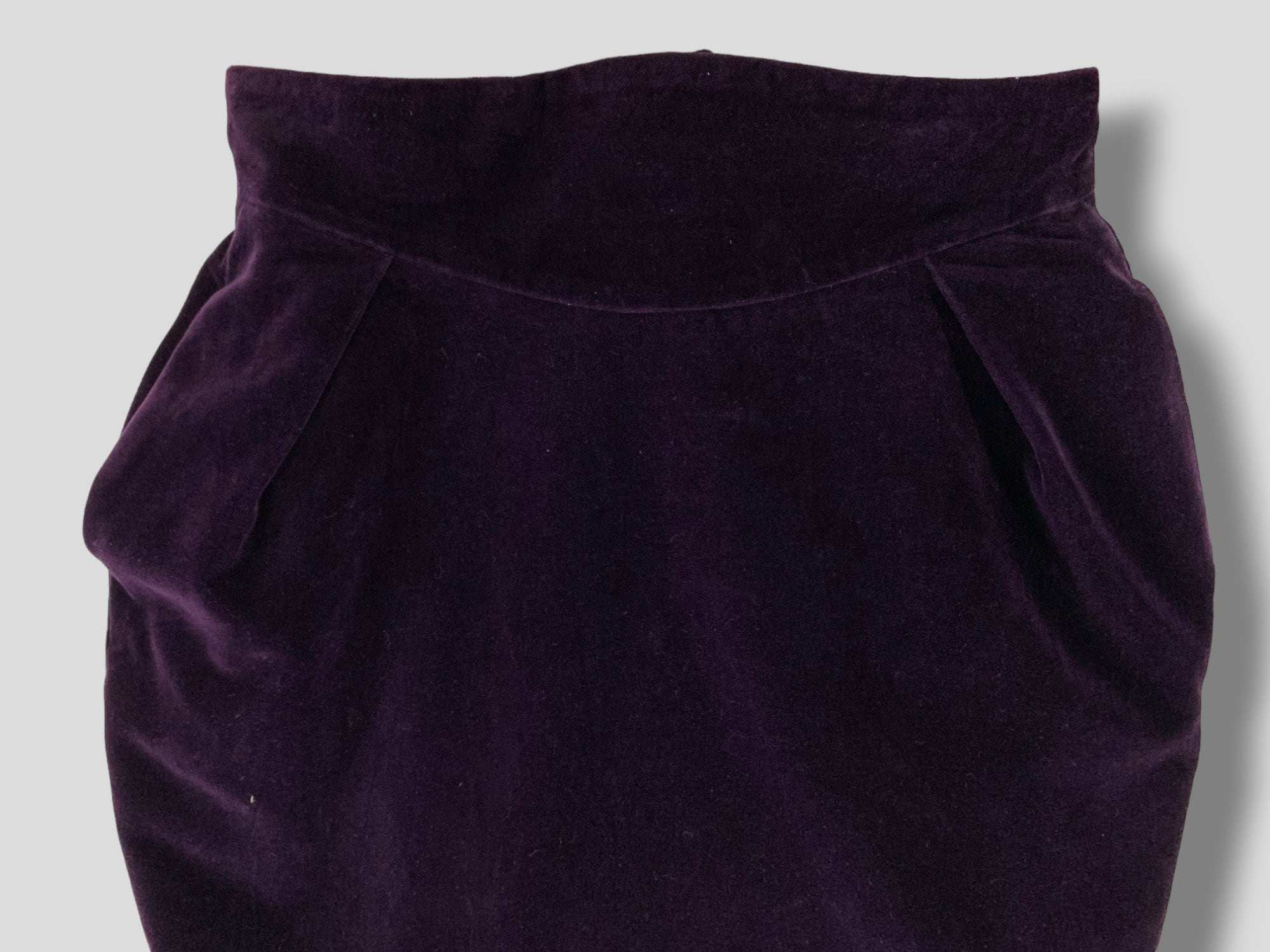 【ヴィヴィアン】ベルベットスカート 90年代ヴィンテージ、ヴィヴィアン・ウエストウッドの象徴的な