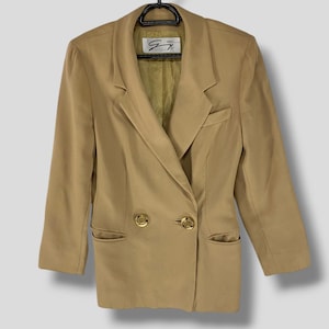 Vintage Genny double breated wool blazer designer casual outfits fashion outerwear coat suit sport jacket womenswear beige size US6